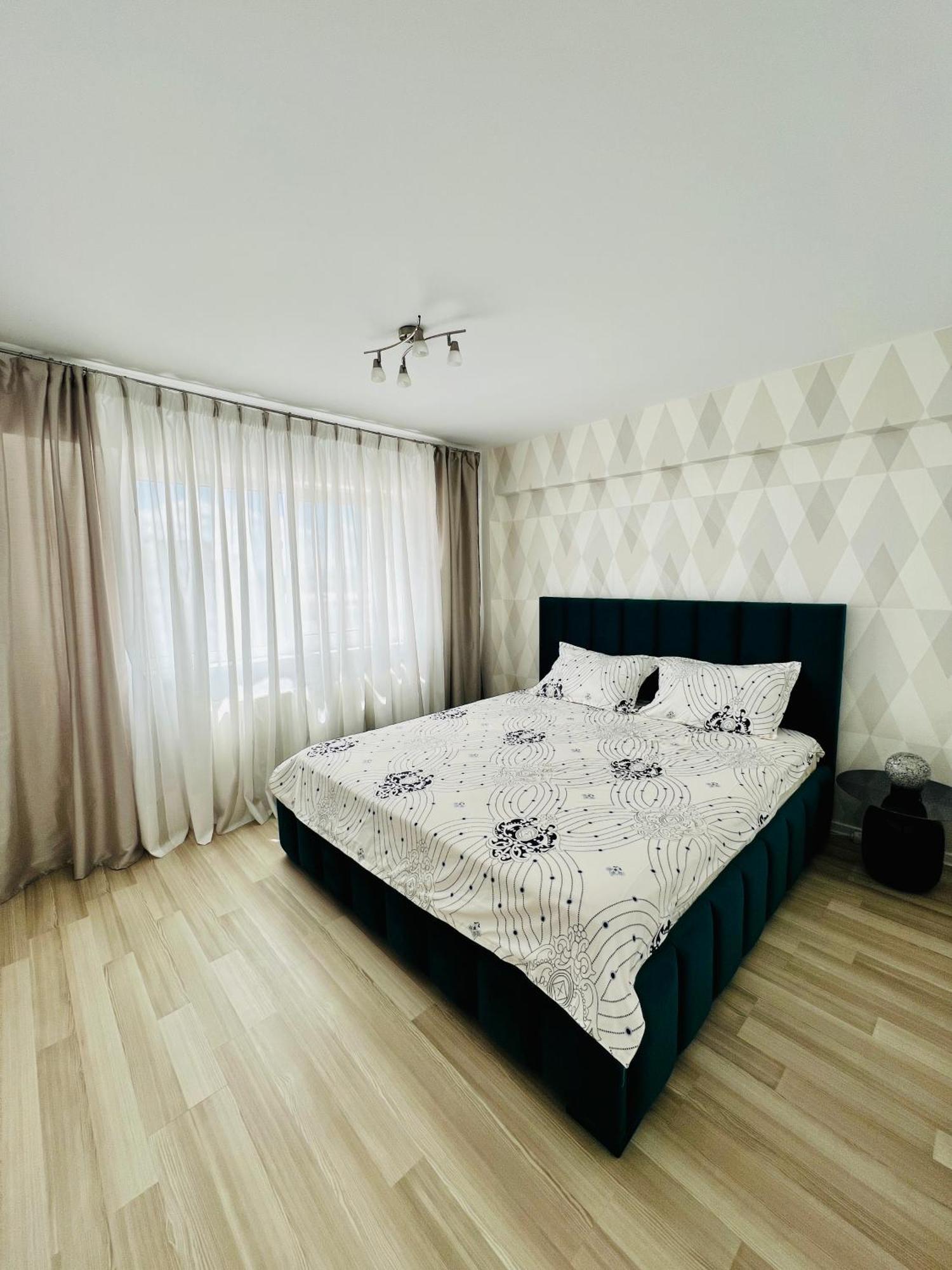 Panoramic M&M Apartment Suceava Exterior photo